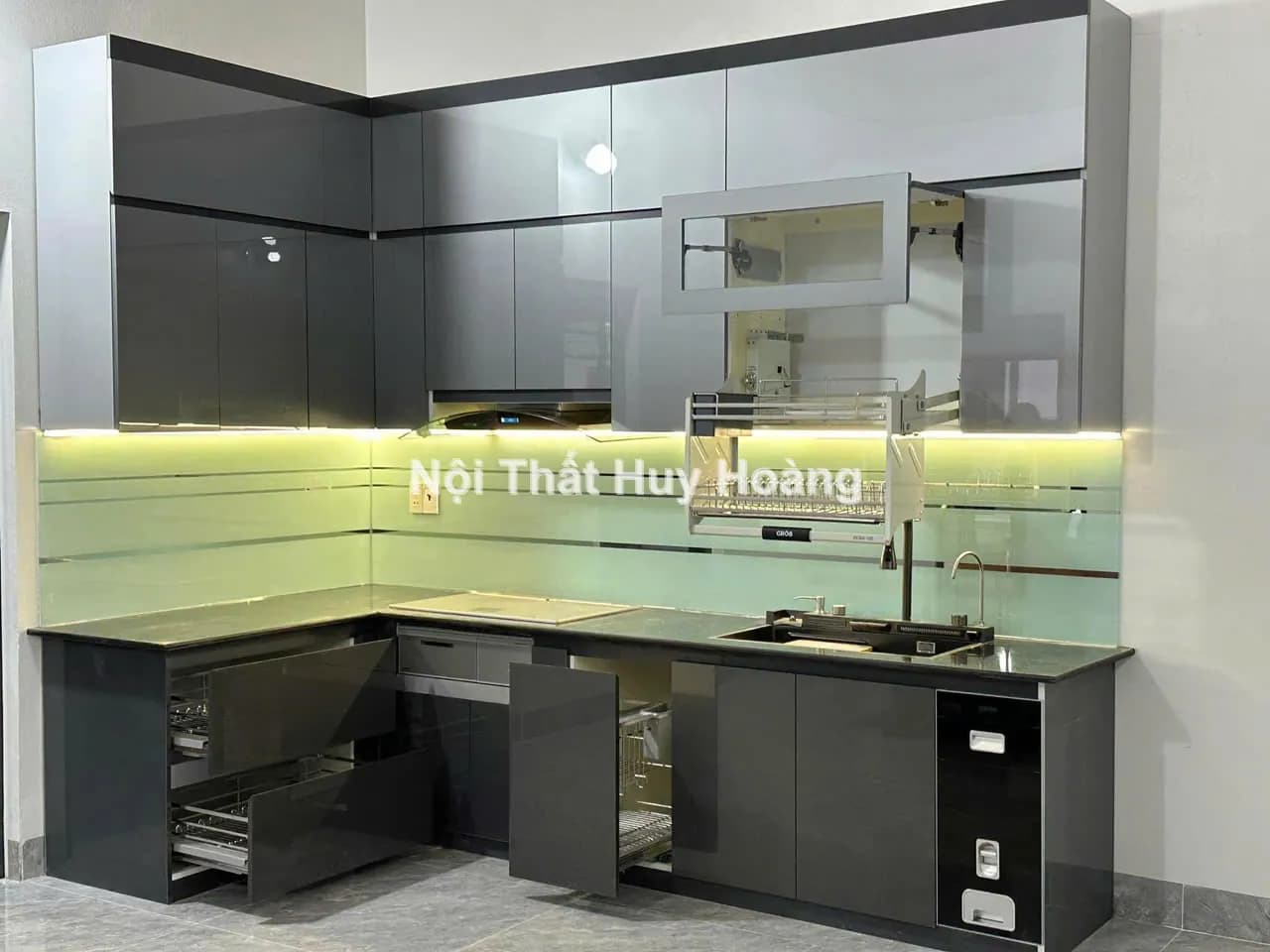 Thư viện nội thất nhựa Huy Hoàng - Ảnh 16